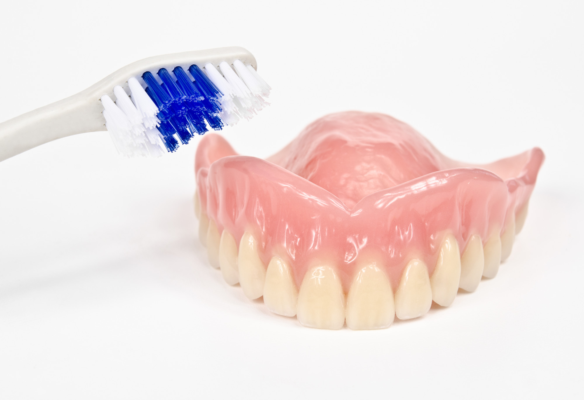 Denture Care: What Type of Toothbrush Should You Use to Clean Your Dentures?